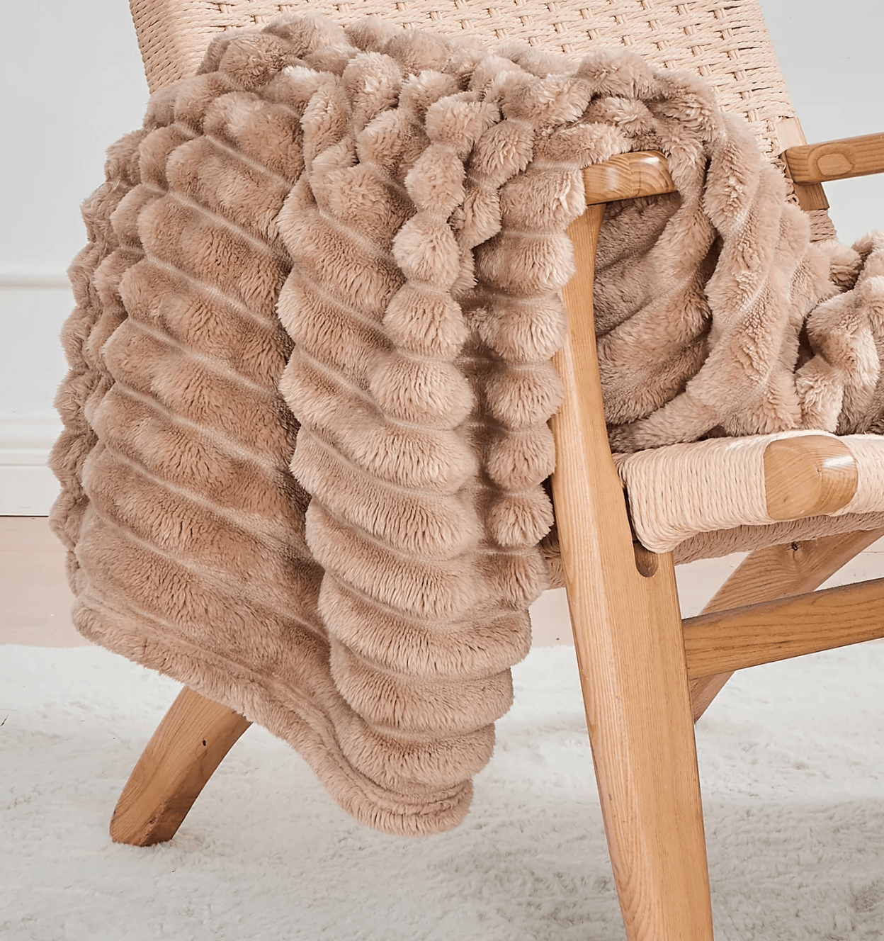 The Fleece Blanket - Lumera