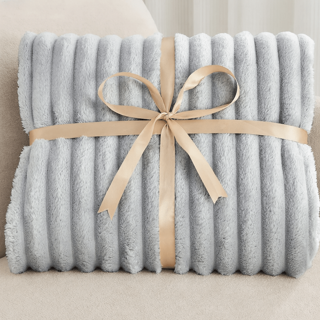The Fleece Blanket - Lumera